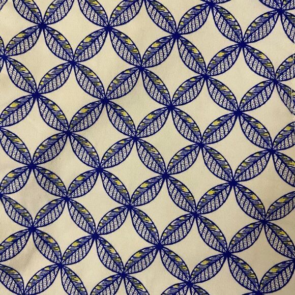 Vineyard Vines White Blue Floral Lattice Print Shorts Size 10 - Picture 4 of 5